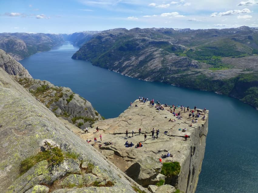 Should tourists be charged to visit Norway’s Pulpit Rock? 