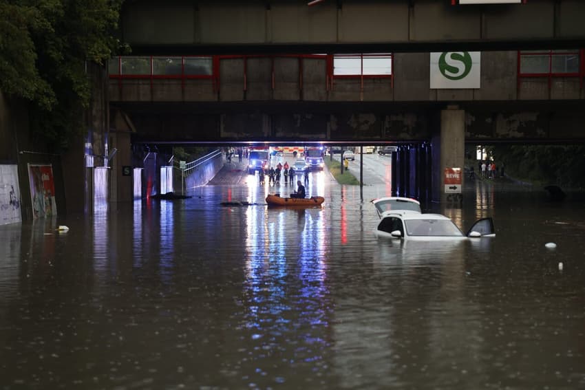 Storms in Germany: Drivers pulled from cars after severe flooding in Nuremberg