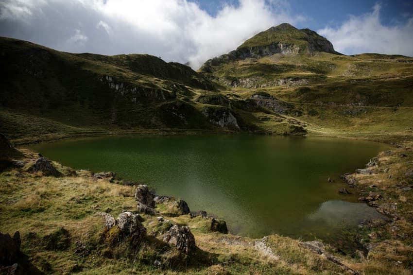 Fishermen's bait blamed for algae-filled mountain lakes in Spain