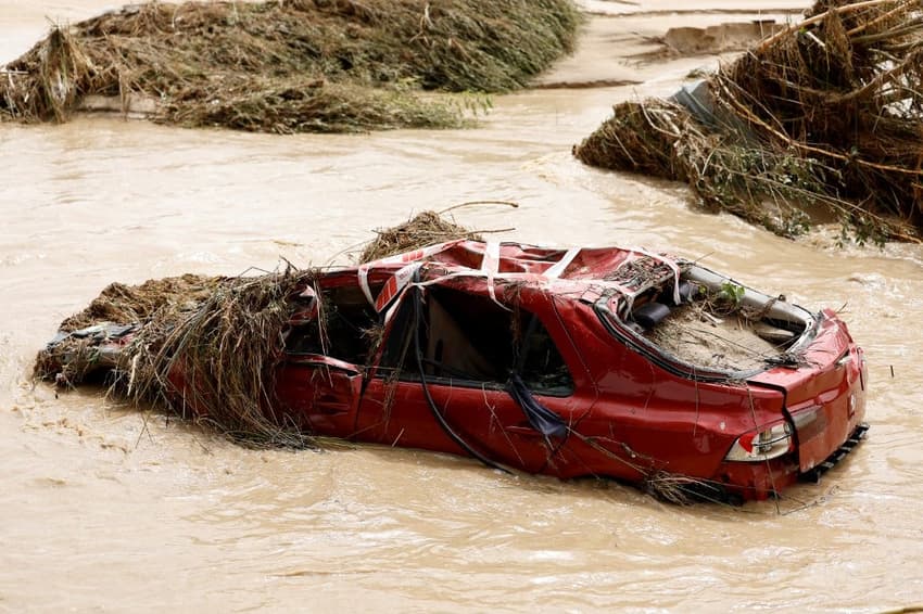 Five dead and three still missing after flash floods in Spain