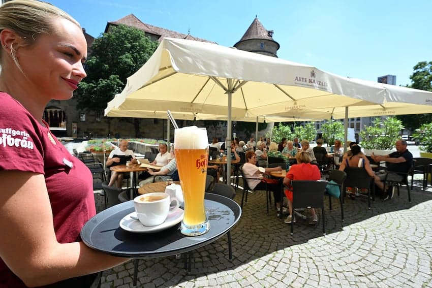 Restaurants in German cities see revenues rise after crisis years