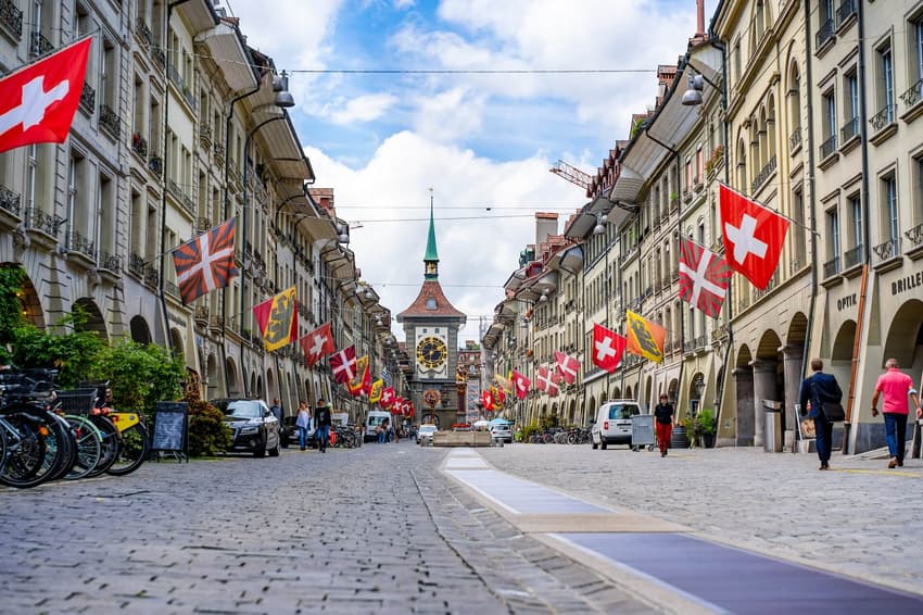 Where in Switzerland are property prices falling?