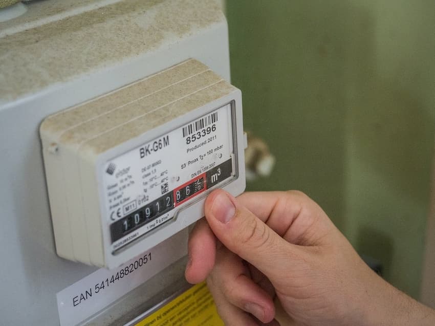 EXPLAINED: How to change your electricity provider in Spain