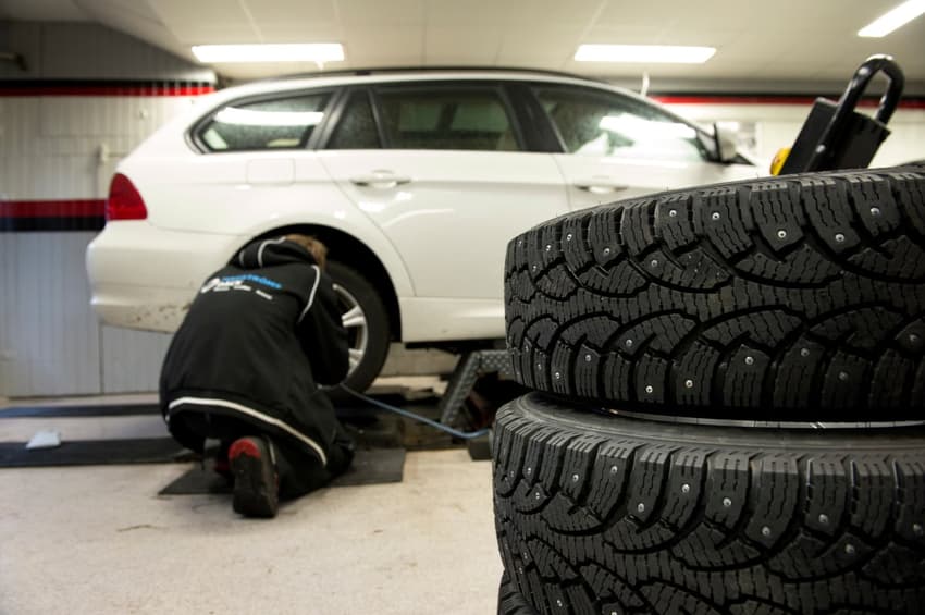 When should I change to winter tyres in Sweden?