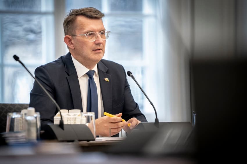 Danish government announces major plan to cut income tax