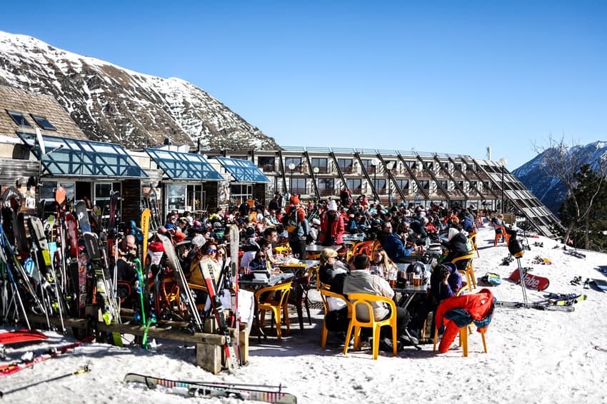 Why French ski resorts have a recruitment problem