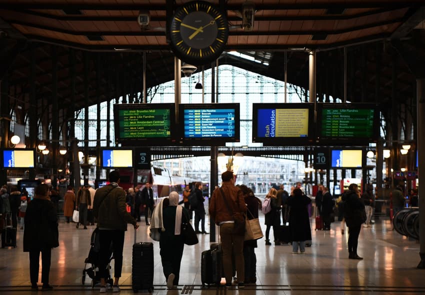 French rail unions agree not to call Christmas strikes