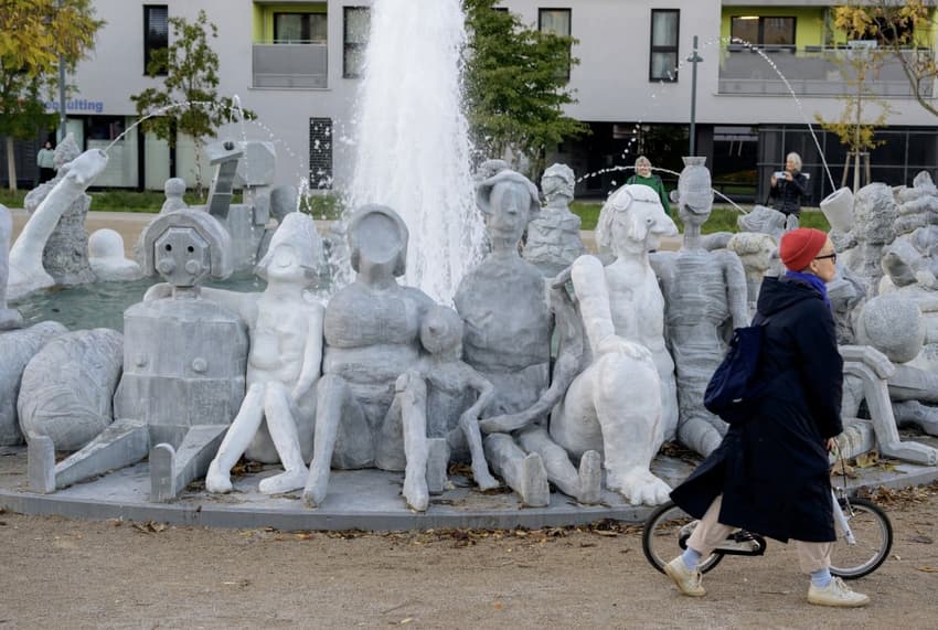 Vienna fountain decried over 'ugliness' and costs