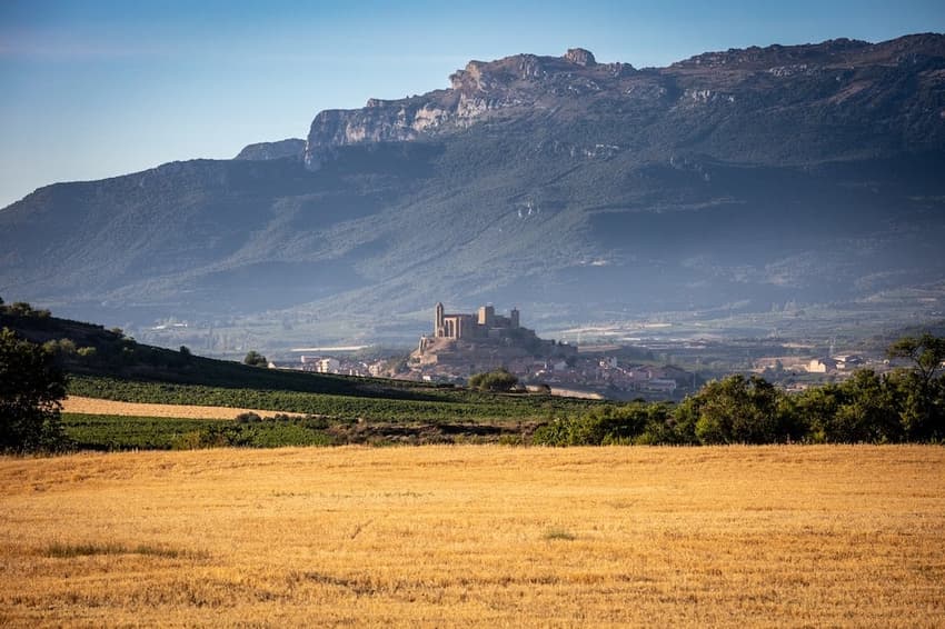 What are the pros and cons of living in Spain’s La Rioja region?