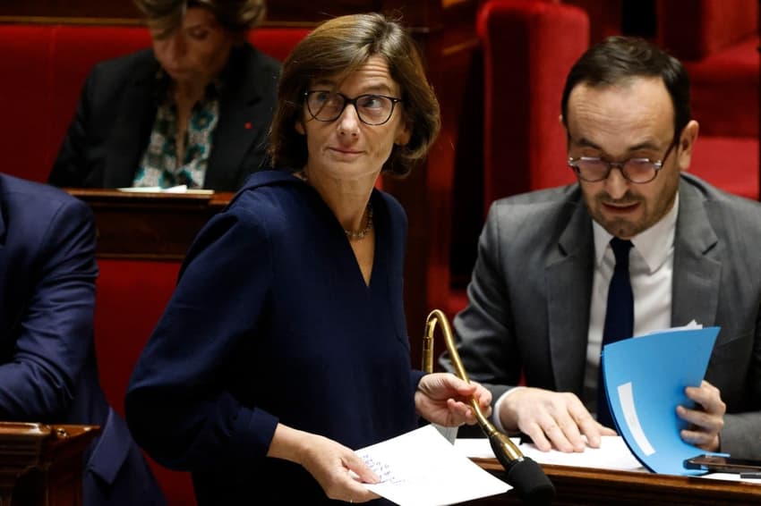 France’s new health minister faces investigation over 'undeclared gifts'
