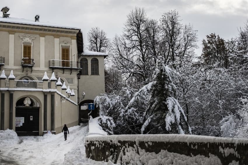Italy braces for cold snap with snow forecast at low altitudes