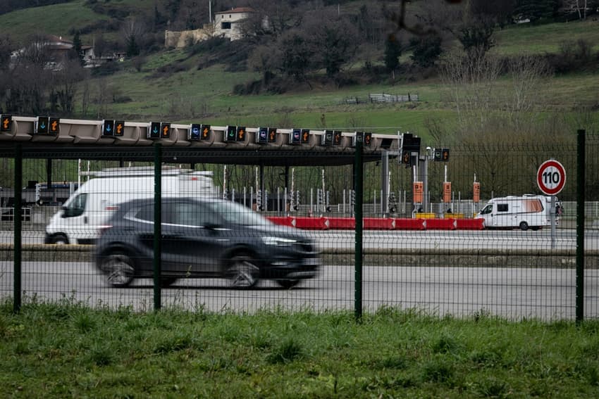 French motorway tolls set to rise by 3 percent next month