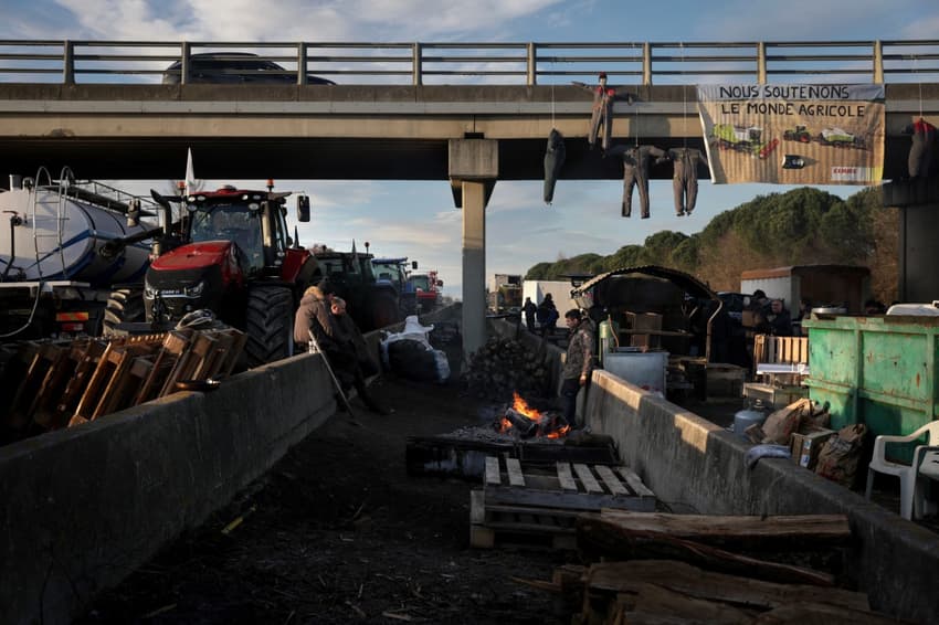 LATEST: Which roads will French farmers be blocking on Wednesday?