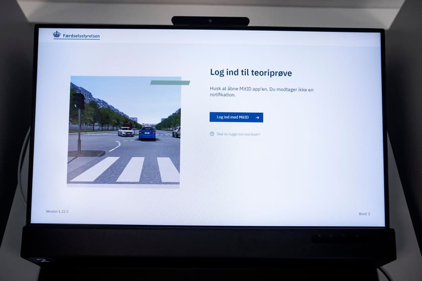 New digital Danish driving theory test to be offered as English-language version