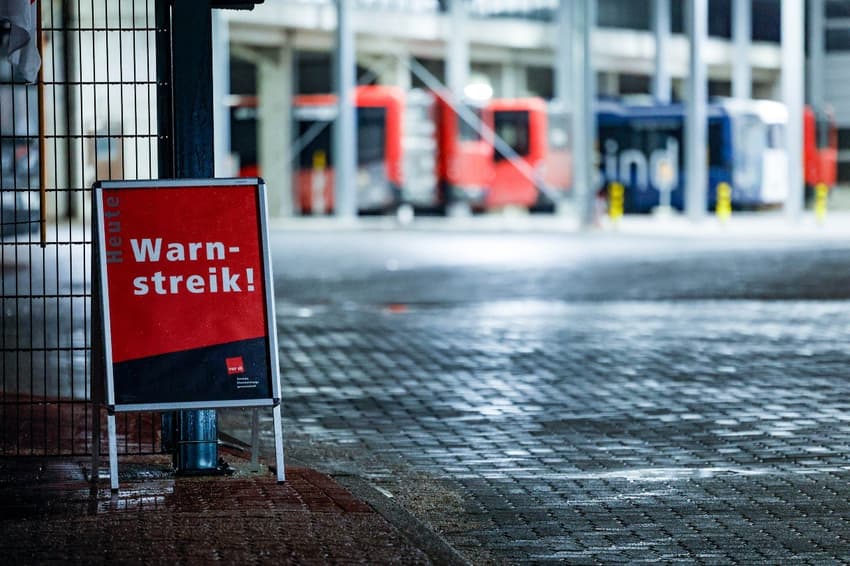 Who's affected by Thursday's transport strikes in North Rhine-Westphalia?