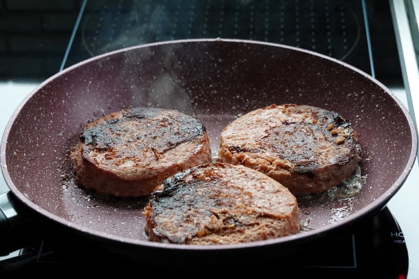 France bans 'veggie steak' labelling on non-meat products