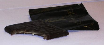 Size matters: Man reports After Eights to consumer agency