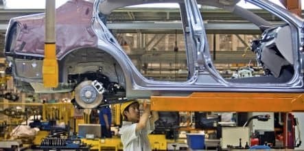 Chinese carmaker BAIC bids on Opel