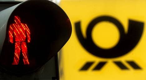 Deutsche Post to close all of its own post offices