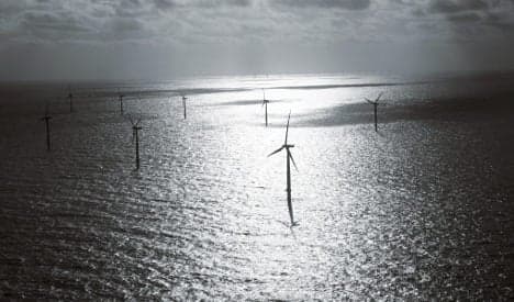 German firms to build giant British offshore wind farms