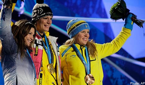 Anja Pärson beats pain to claim Olympic medal