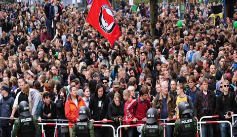 Thousands protest neo-Nazis on May Day