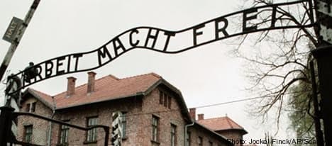 Second Swede sought over Auschwitz theft