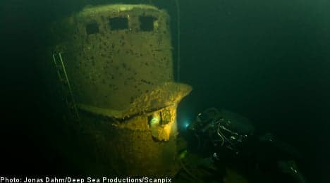 Military 'not interested' in Soviet sub wreck
