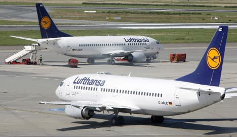 Competition authority probes Lufthansa