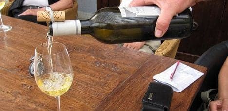 Swiss wine lovers drink more