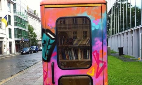 Dialing a good read in a phone booth