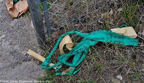 Suspected bomb was pen and green tape
