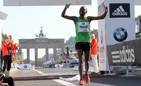 Makau sets world record in Berlin marathon