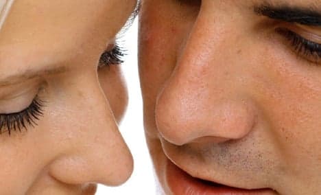 Scientists develop nose exam to detect Alzheimer's disease early