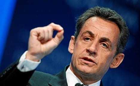 Sarkozy seeks support for euro plan