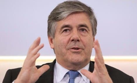 Deutsche Bank boss sees Greece debt deal