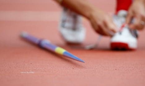 Athletics official dies after javelin accident
