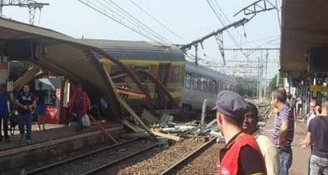 At least six dead as train derails near Paris