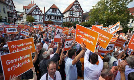 Merkel launches election campaign in tiny town