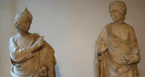 'Fingerless' statue culprit was a US surgeon