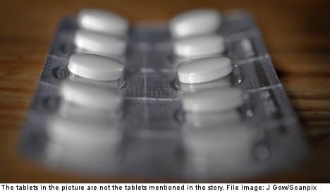 Man dies after pill casing rips hole in his intestine