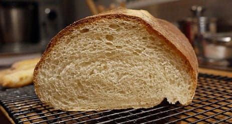 Police seize mafia-made 'toxic bread'