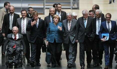 Greens quit talks with Merkel over coalition