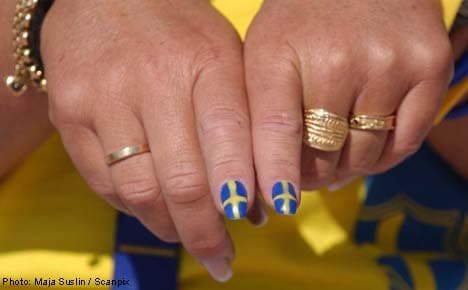 Swedish nail salons selling 'work permits'