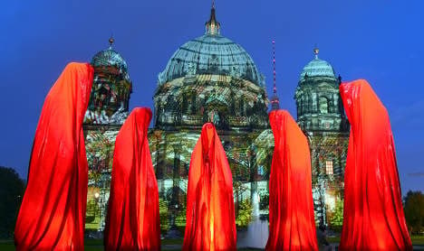 Record number of tourists head to Berlin