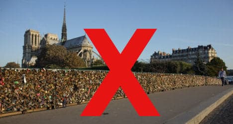 'Love locks have made Paris a visual cesspool'