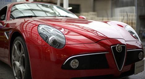 Italy sells officials' luxury cars on eBay