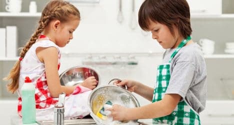 Law could force Spanish kids to do housework