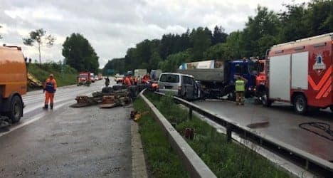 Crash closes Zurich-Bern section of A1 motorway