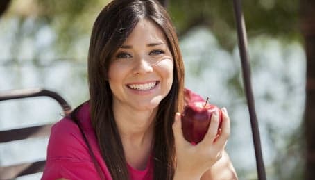 Women who eat apples have better sex